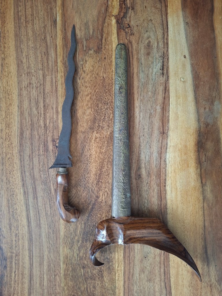 Indonesian Kris - Java Bali Curved Blade Keris - Antique, Ophalen of Verzenden