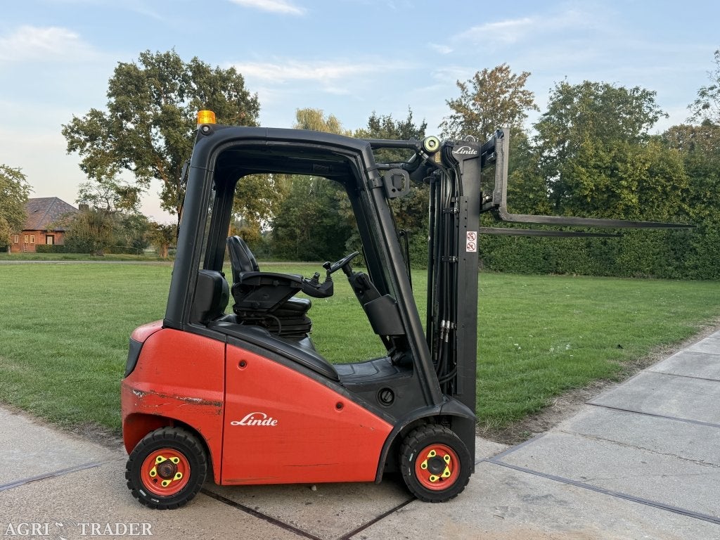 Linde 1600KG diesel heftruck triplo freelift sideshift 8000u, Info@vanbeurdenheftrucks.nl, Linde, Diesel, Heftruck