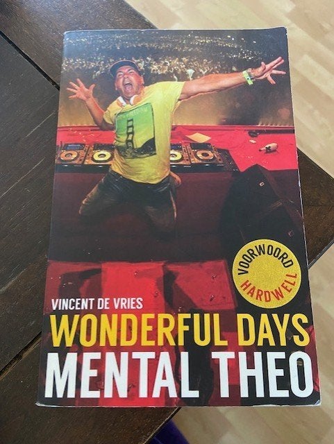 Wonderful Days - Mental Theo - Vincent de Vries, Ophalen of Verzenden, Gelezen, Film, Tv en Media
