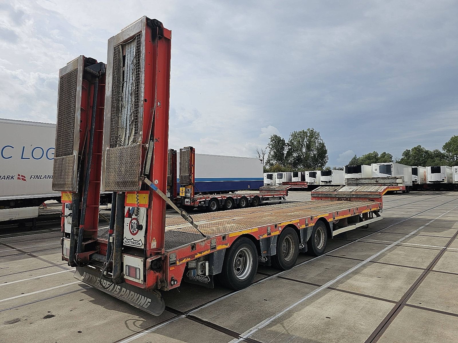 NOOTEBOOM MCOS-48-03 3 ASSEN GEDWONGEN GESTUURD, 3X HYDRAULI, Overige kleuren, Bedrijf, Aanhangers en Opleggers, Te koop