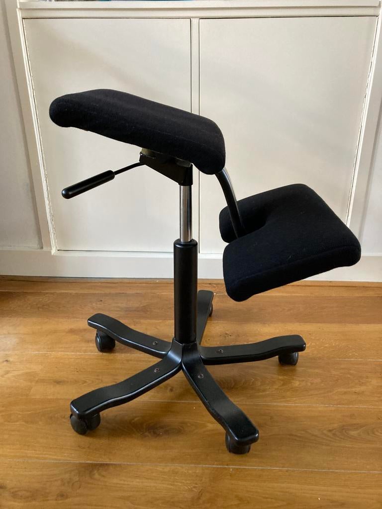 Stokke varier - ergonomische bureaustoel, Ophalen, Zwart, Zo goed als nieuw, Bureaustoel