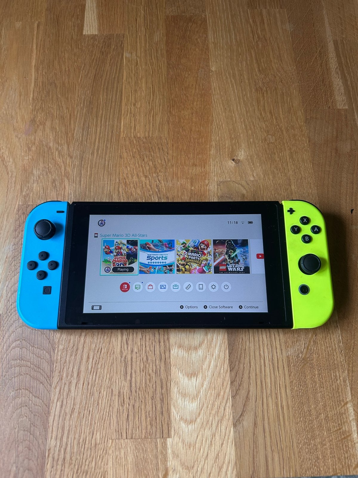 Nintendo Switch 2019 met 20 games, opslag en 5 controllers, Met 3 controllers of meer, Ophalen, Switch 2019 Upgrade, Gebruikt