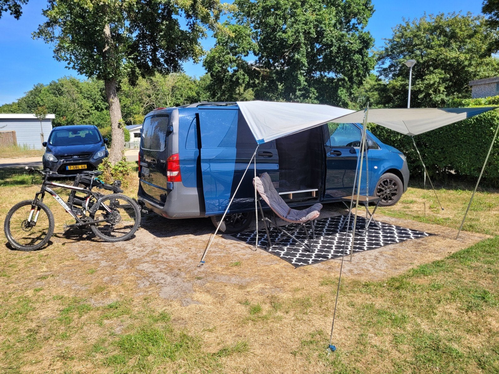 Mercedes Vito 111 CDI Bus (ingericht als camper) - Compact e, Caravans en Kamperen, Campers, Mercedes-Benz, Particulier, Koelkast