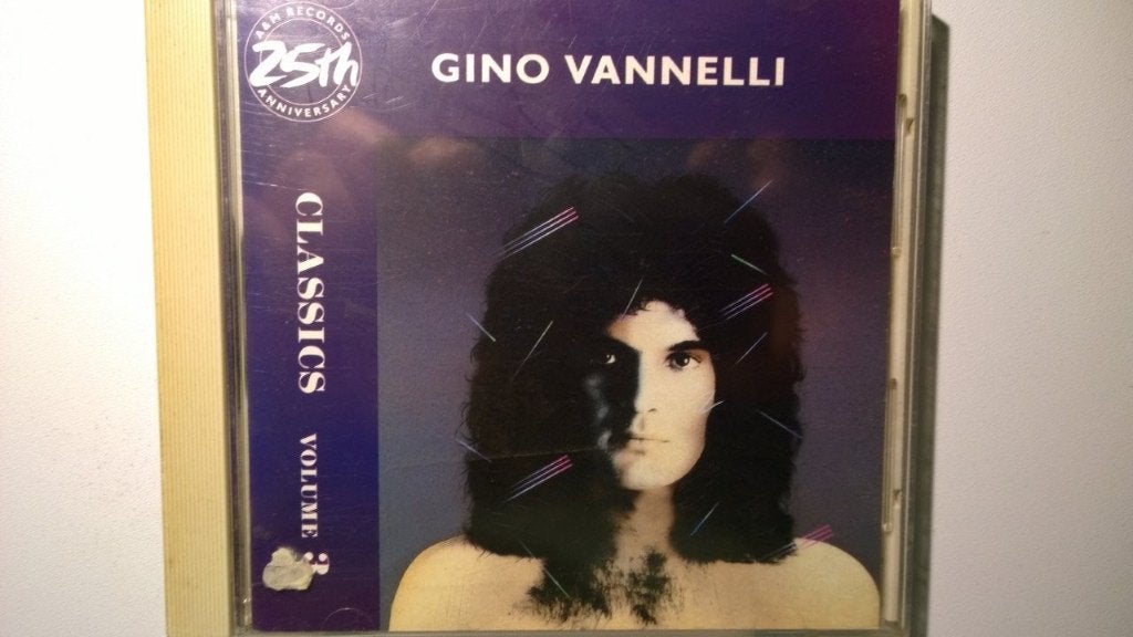 Gino Vannelli - Classics Volume 3, Ophalen of Verzenden, Zo goed als nieuw, Pop, Album