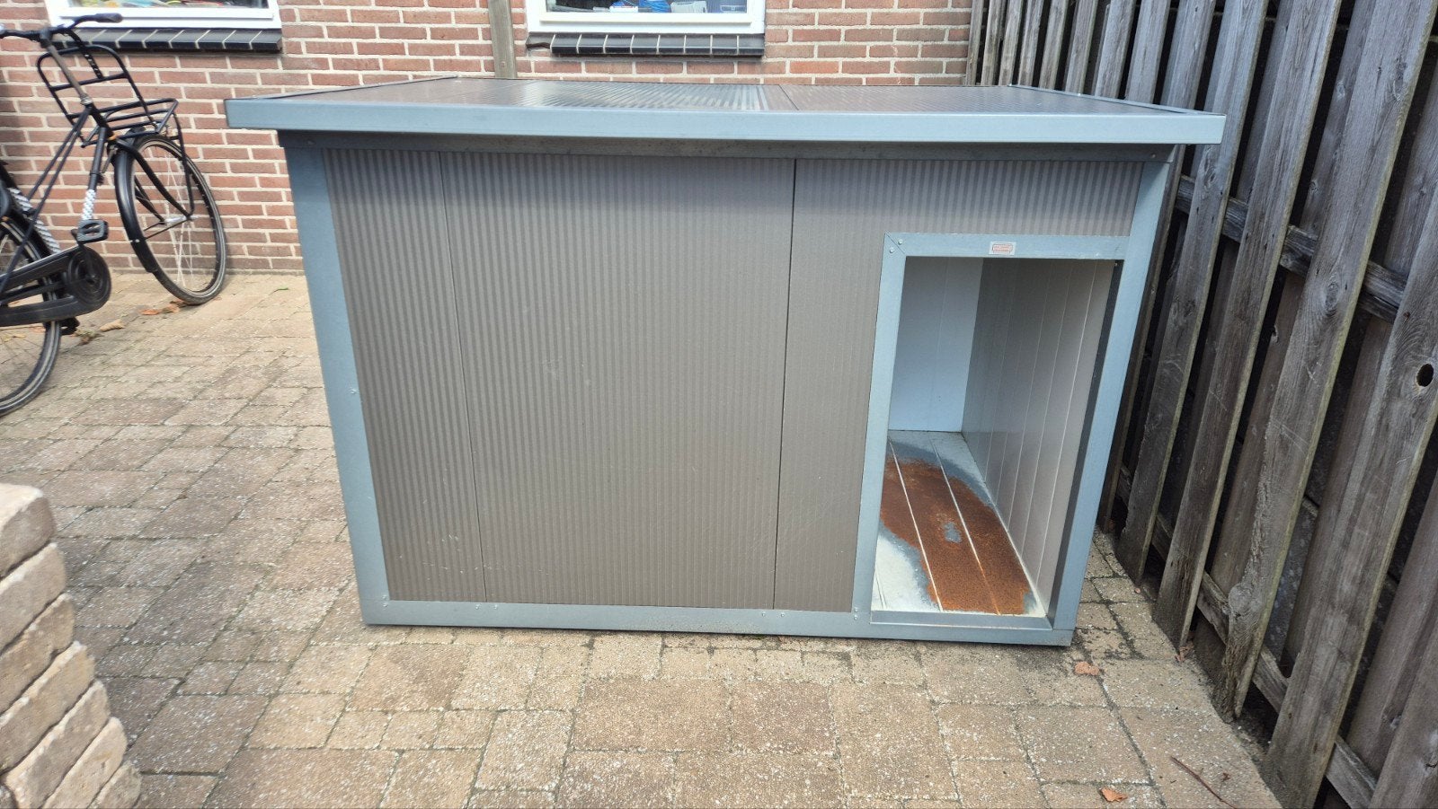 McDaniel hondenhok XL geïsoleerd, Dieren en Toebehoren, Hondenhokken, Ophalen, 100 cm of meer, Hondenhok, 110 cm of meer