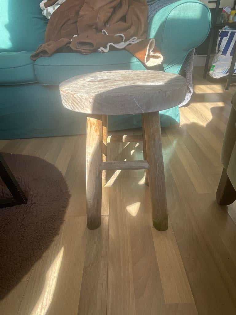 Houten krukje - Rustiek en veelzijdig Stool footrest, Ophalen, Gebruikt, Hout