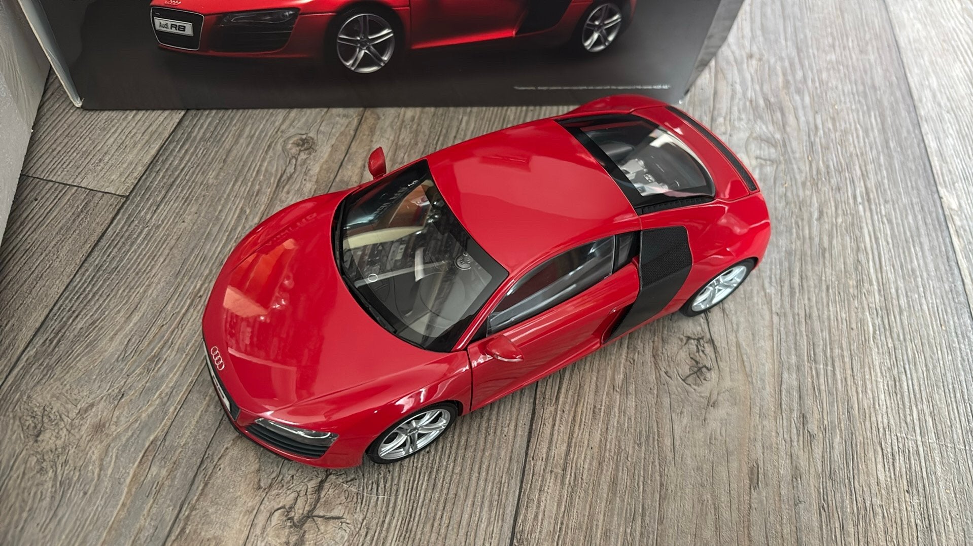 Audi r8 red Kyosho 1.18, Kyosho, Ophalen of Verzenden, A, A