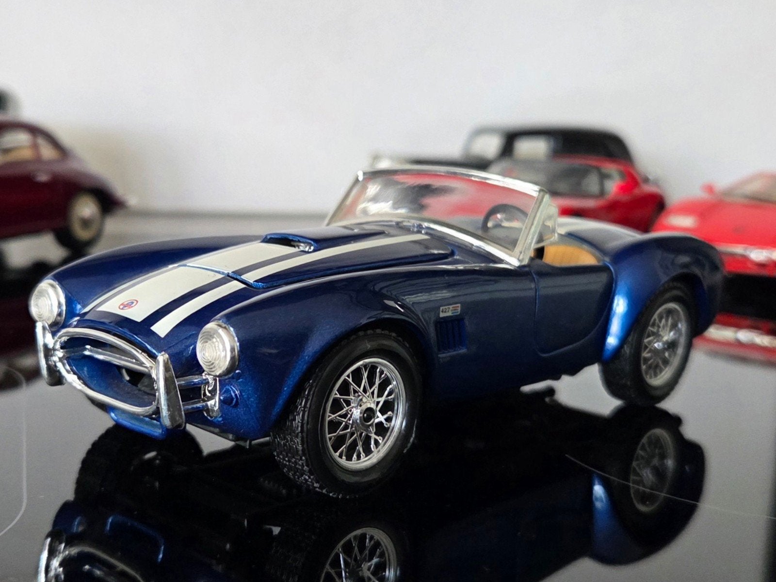 Maisto AC Cobra Schaal 1:24, Ophalen of Verzenden, Zo goed als nieuw, Auto, Maisto