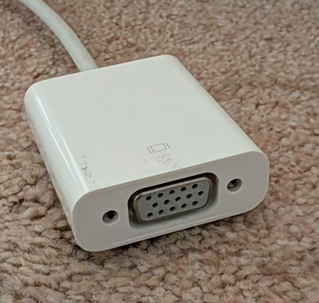Apple 30-pins naar VGA-adapter, Ophalen, Gebruikt, Minder dan 2 meter, Overige kabels