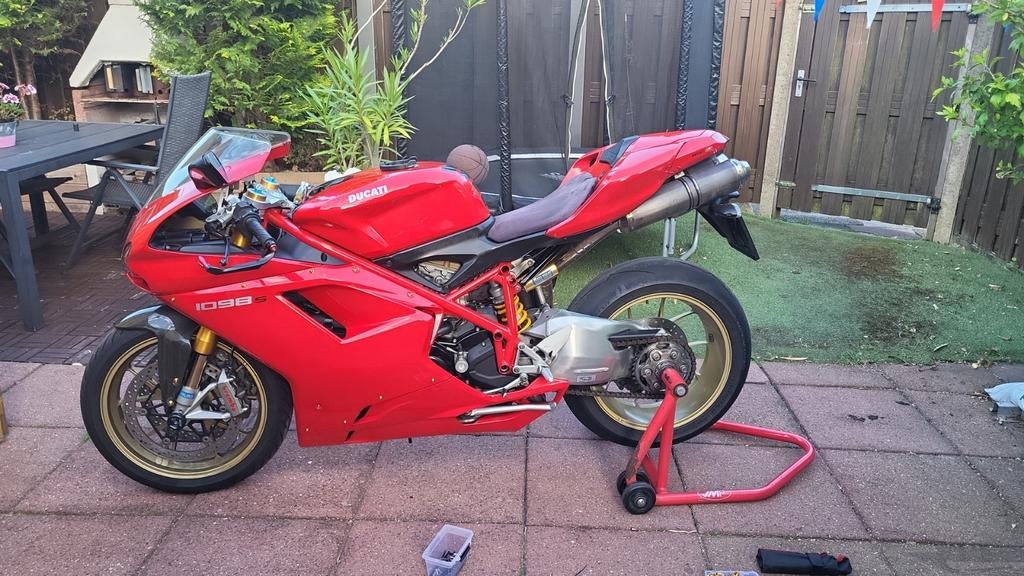Te koop paddockstand Ducati 1098S, Motoren, Ophalen, Gebruikt