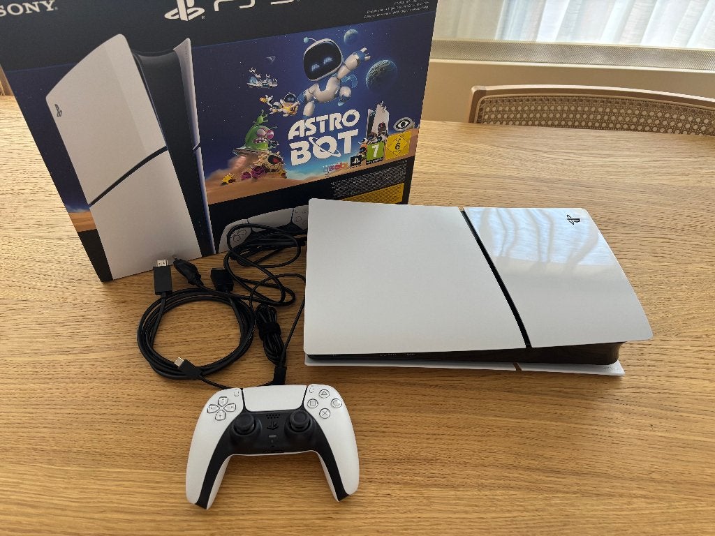 PlayStation 5 Digital Edition - Slim 1 TB, Spelcomputers en Games, Spelcomputers | Sony PlayStation 5, Ophalen, Zo goed als nieuw