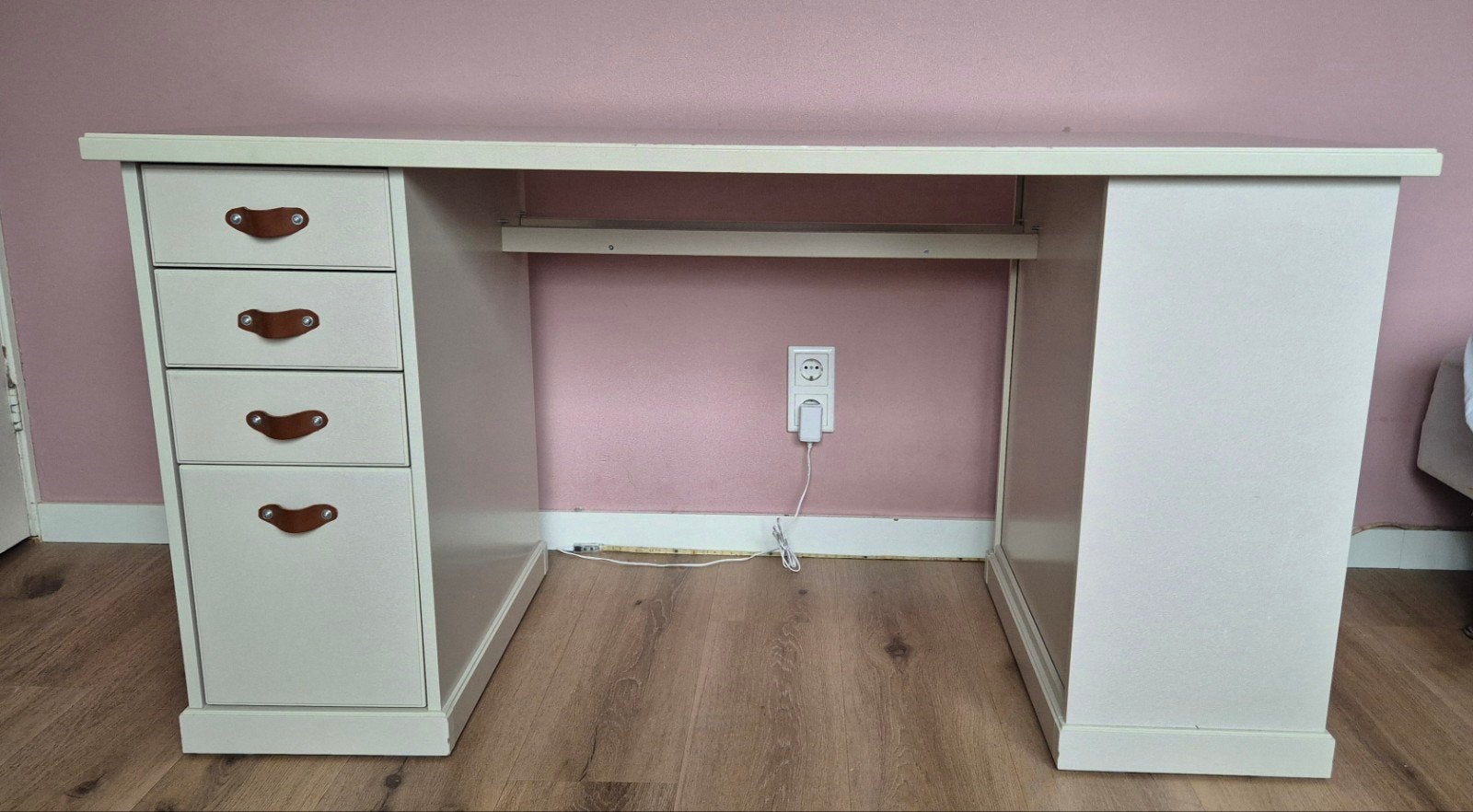 Ikea bureau met lades en opbergvakken, Ophalen, Gebruikt, IKEA, 140 cm