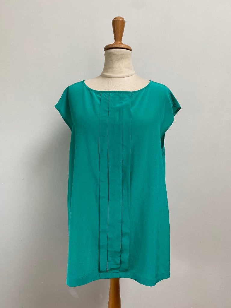 Prachtige groen zijden top Ted Baker maat 4, Maat 38/40 (M), Verzenden, Zo goed als nieuw, Zonder mouw