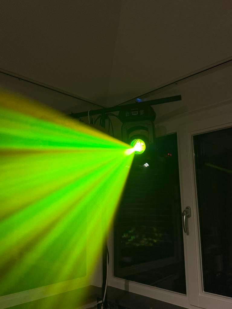 2 Gloednieuwe 150watt moving heads, Muziek en Instrumenten, Ophalen, Zo goed als nieuw, Licht