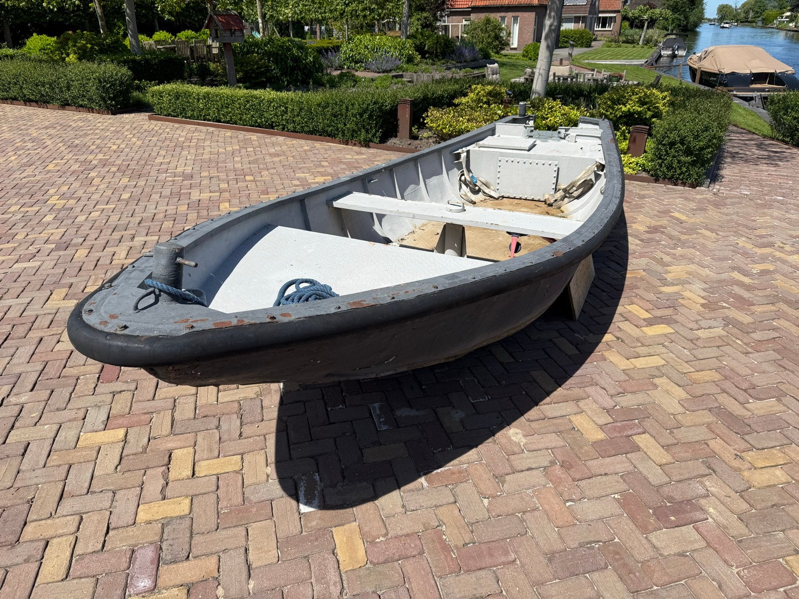 Robuuste stalen roeiboot/visboot sloep vlet, Ophalen, Gebruikt, 6 m, 30 cm
