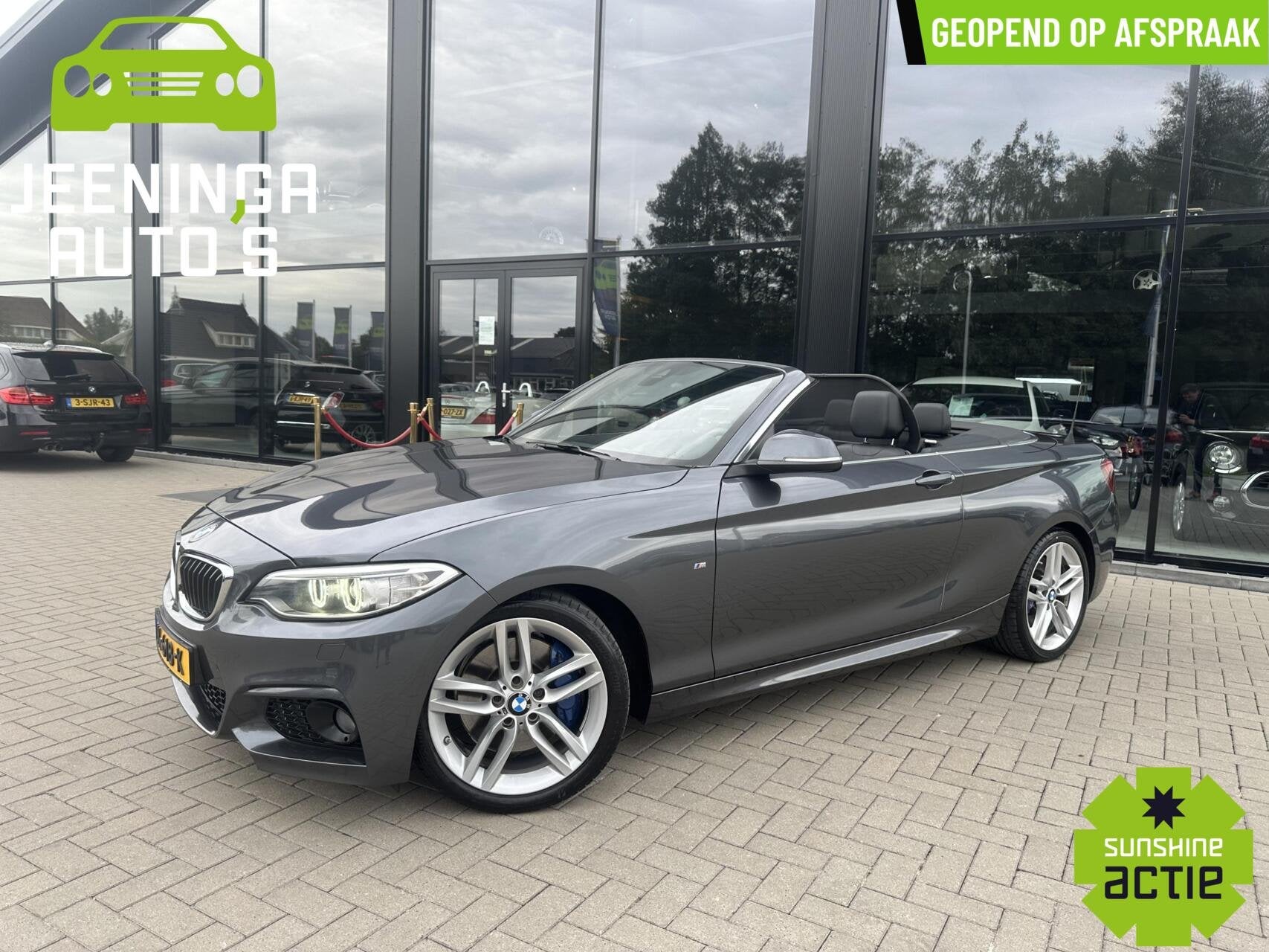 BMW 2-serie Cabrio 220i M pakket |Clima|Stoelverwarming|Trek, Automaat, Achterwielaandrijving, Gebruikt, 4 cilinders