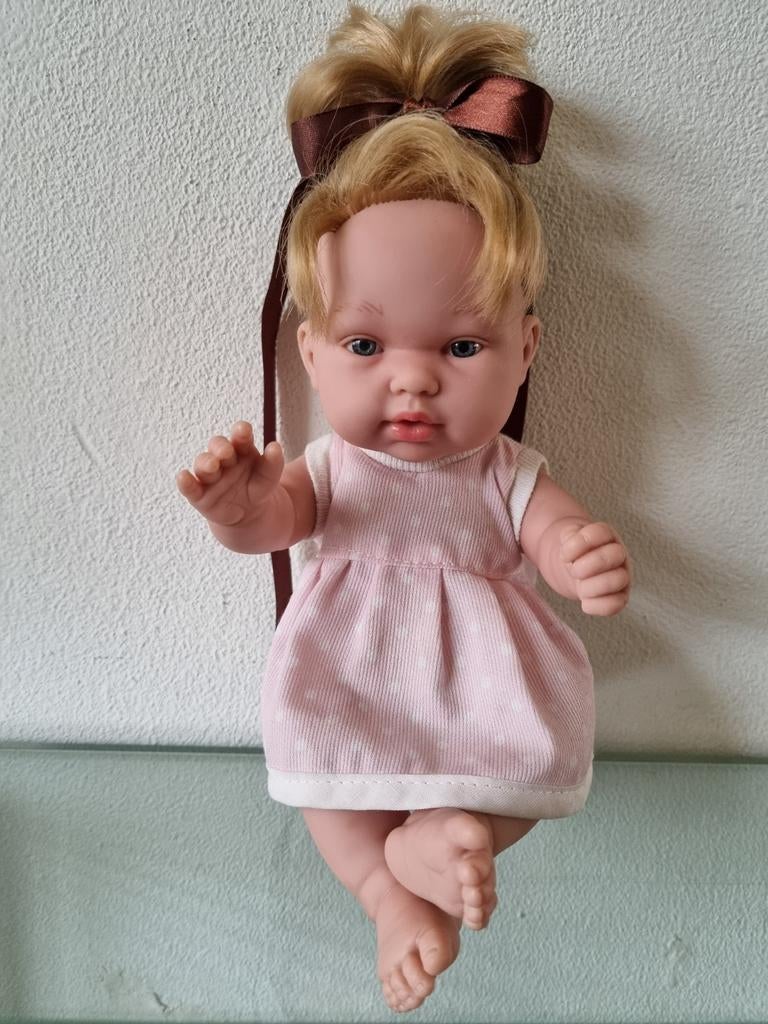 VNT,Orig,ARIAS (BABY)POP,30cm,Stempel,Outfit/Label,Inwst!, Verzamelen, Ophalen of Verzenden, Zo goed als nieuw, Pop, Levensecht of Reborn