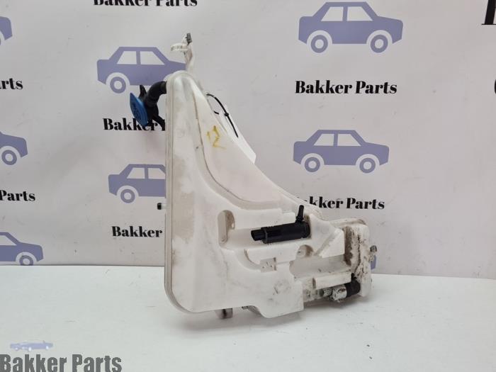 Ruitensproeiertank voor van een BMW 3-Serie, Gebruikt, -, -, Ophalen of Verzenden