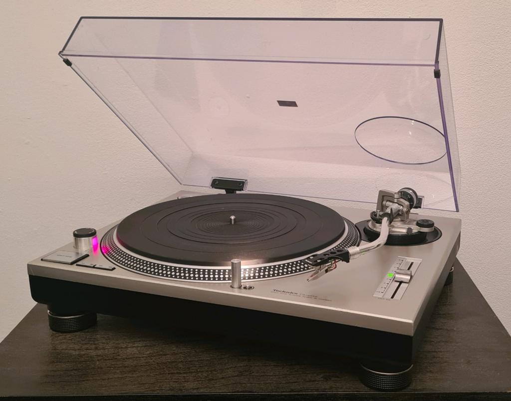 Technics SL-1200 Mk2, Ophalen, Pitch-regelaar, Zo goed als nieuw, Platenspeler