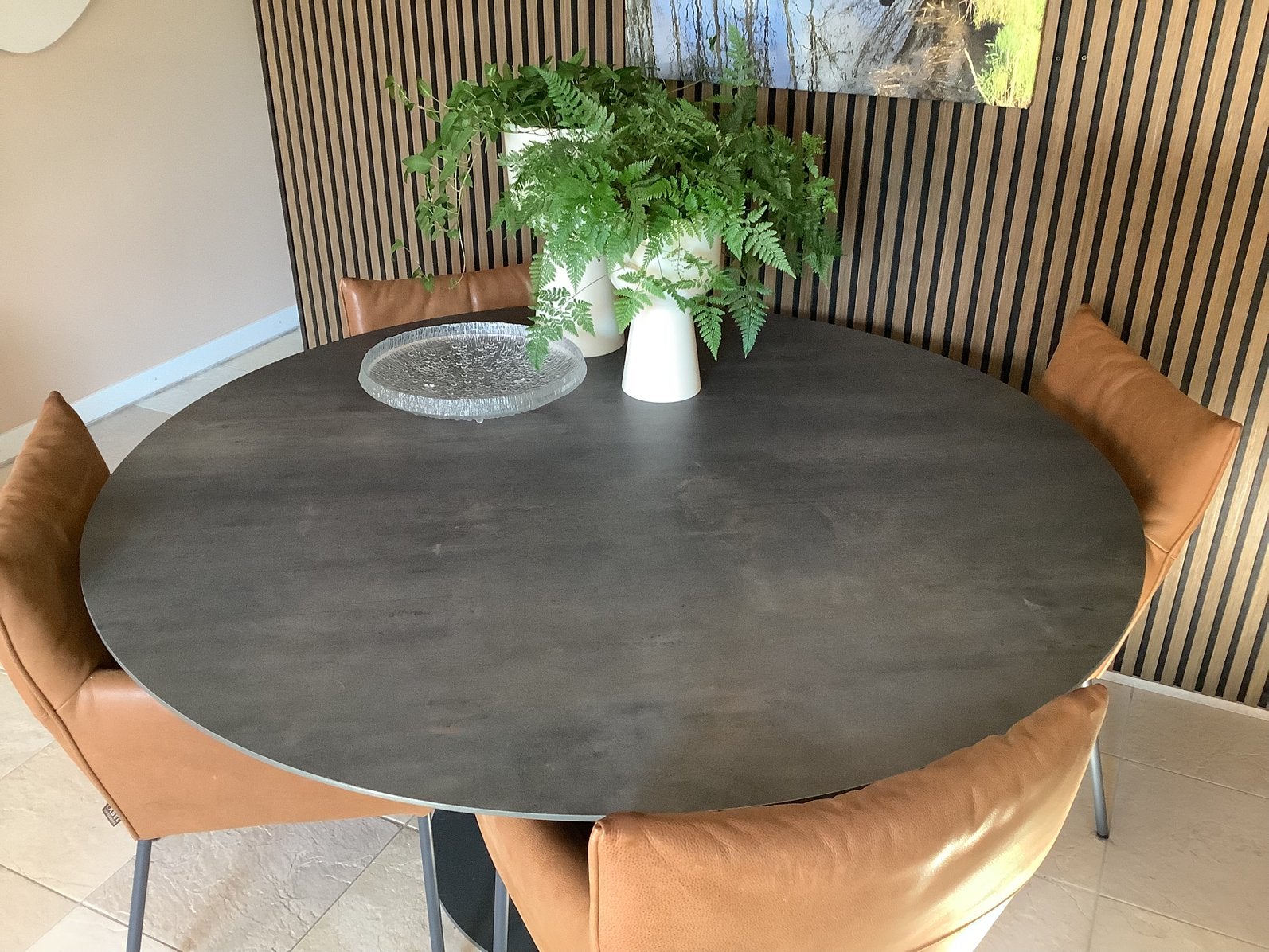 Metaform Orfis keramische eettafel rond 150 cm, Huis en Inrichting, Tafels | Eettafels, Ophalen, Zo goed als nieuw, Rond, 100 tot 150 cm
