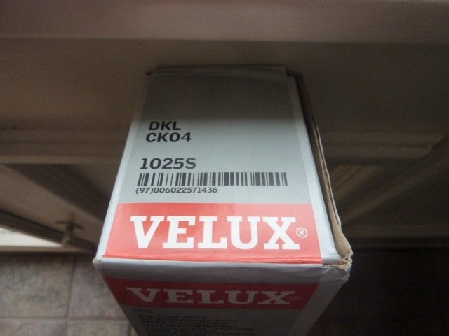Nieuwe Velux verduisteringsgordijnen / DKL CK04 ( 55 x 98 ), Minder dan 50 cm, Wit, Nieuw, Ophalen of Verzenden