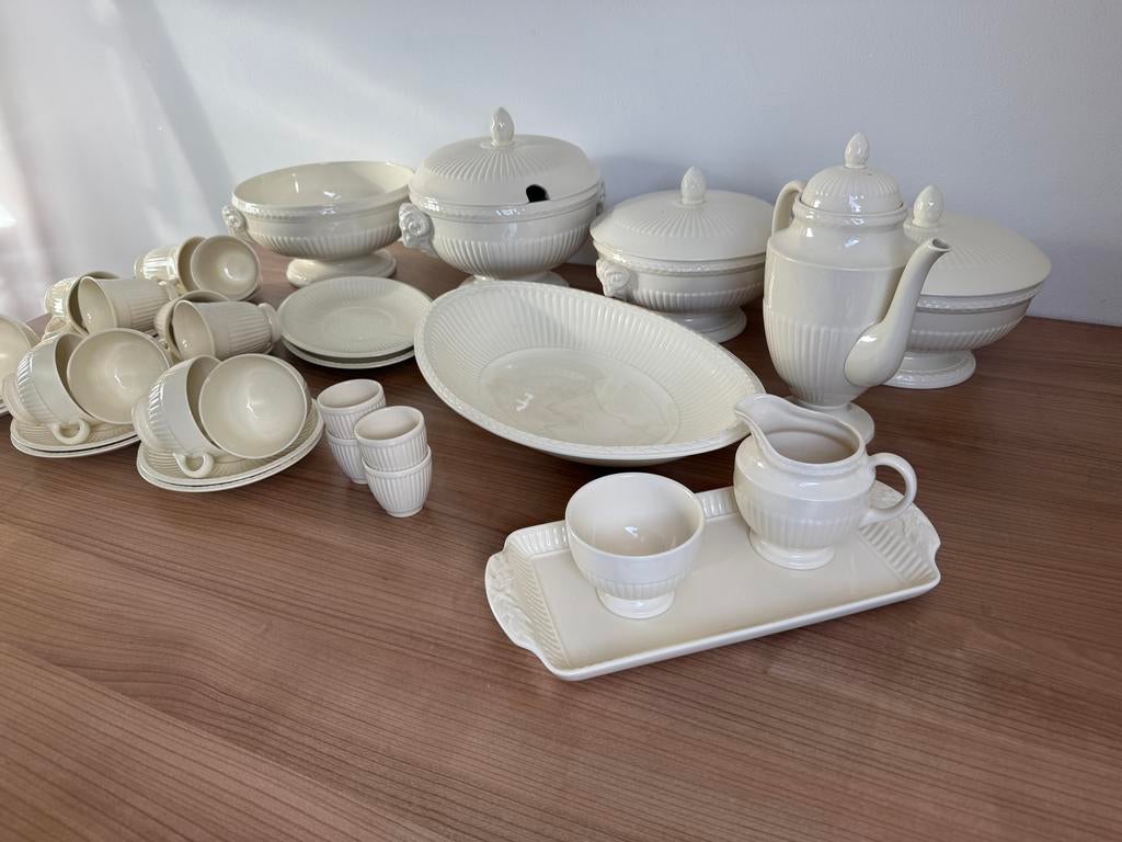 Uitgebreid Wedgwood Edme Servies: Dekschaal, Terrine, Koffie, Ophalen, Zo goed als nieuw, Wedgwood, Porselein