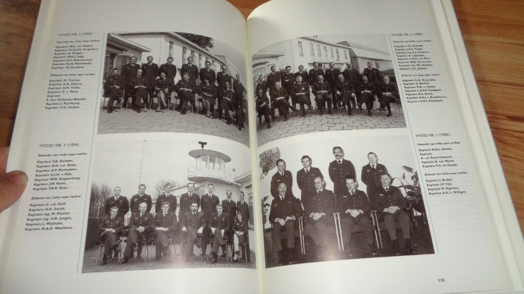 Luchtmacht stafschool 1949 - 1992, Verzamelen, Verzenden, Luchtmacht, Nederland, Boek of Tijdschrift