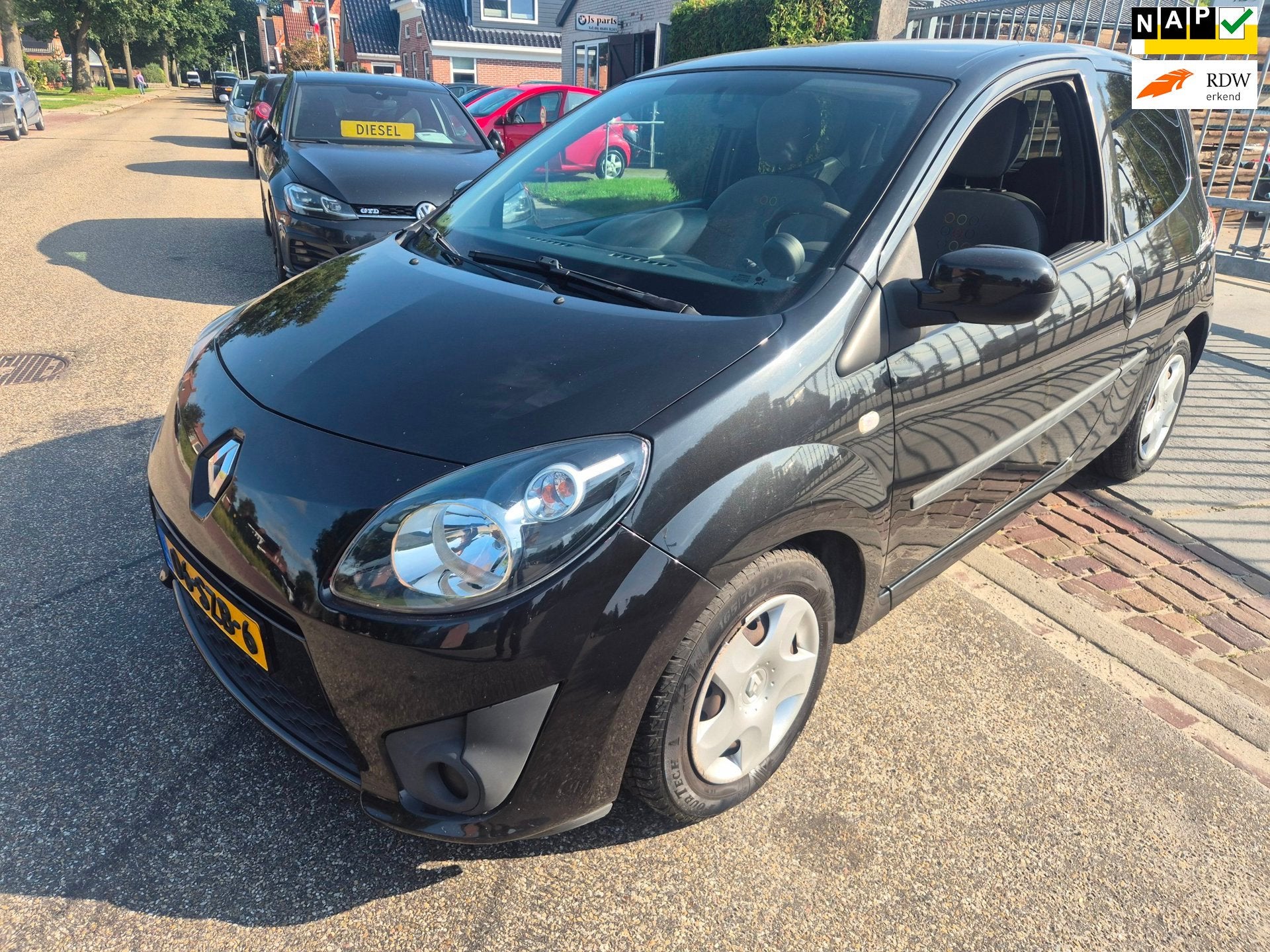 Renault Twingo 1.2-16V Collection airco!, Gebruikt, 4 cilinders, Zwart, Origineel Nederlands