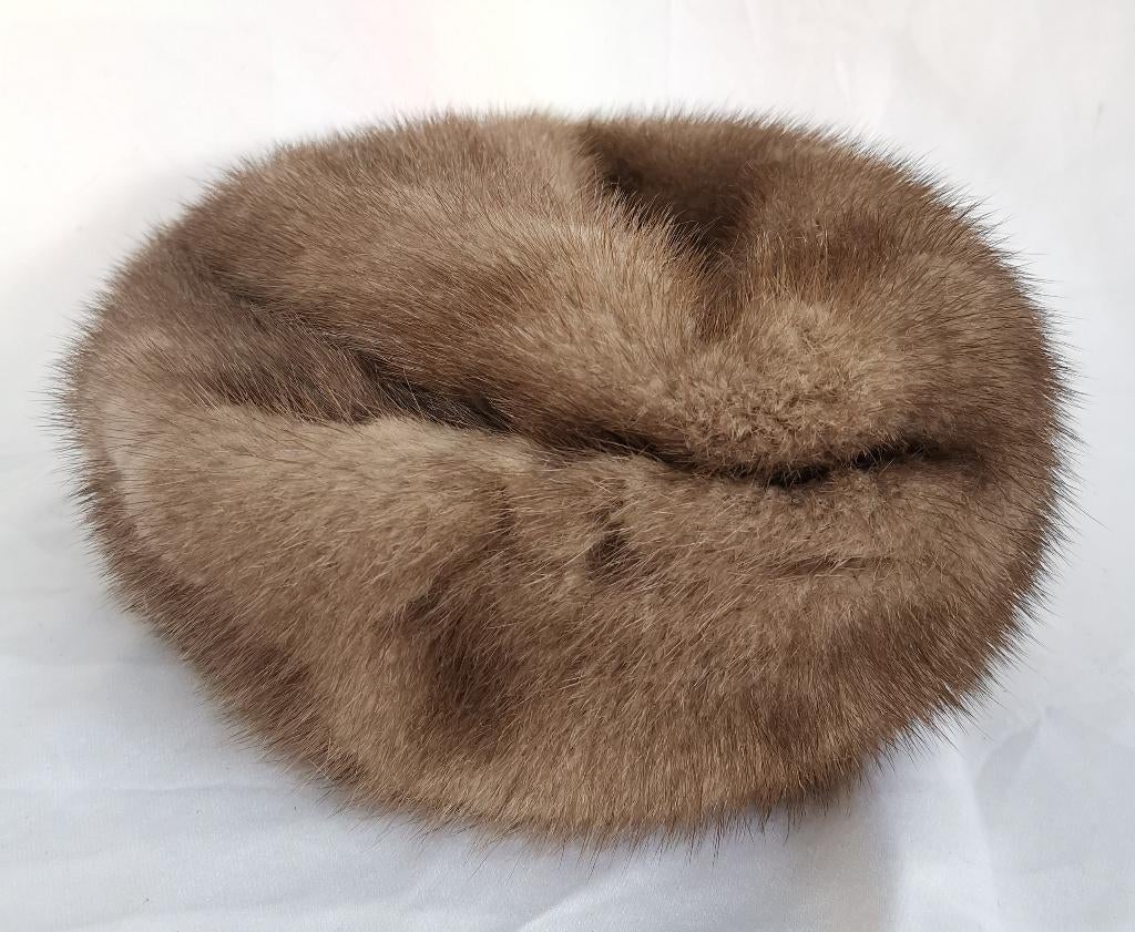 Vintage origineel luxe dames bont muts waardevol erfstuk, Kleding | Dames, Ophalen of Verzenden, Zo goed als nieuw, Muts