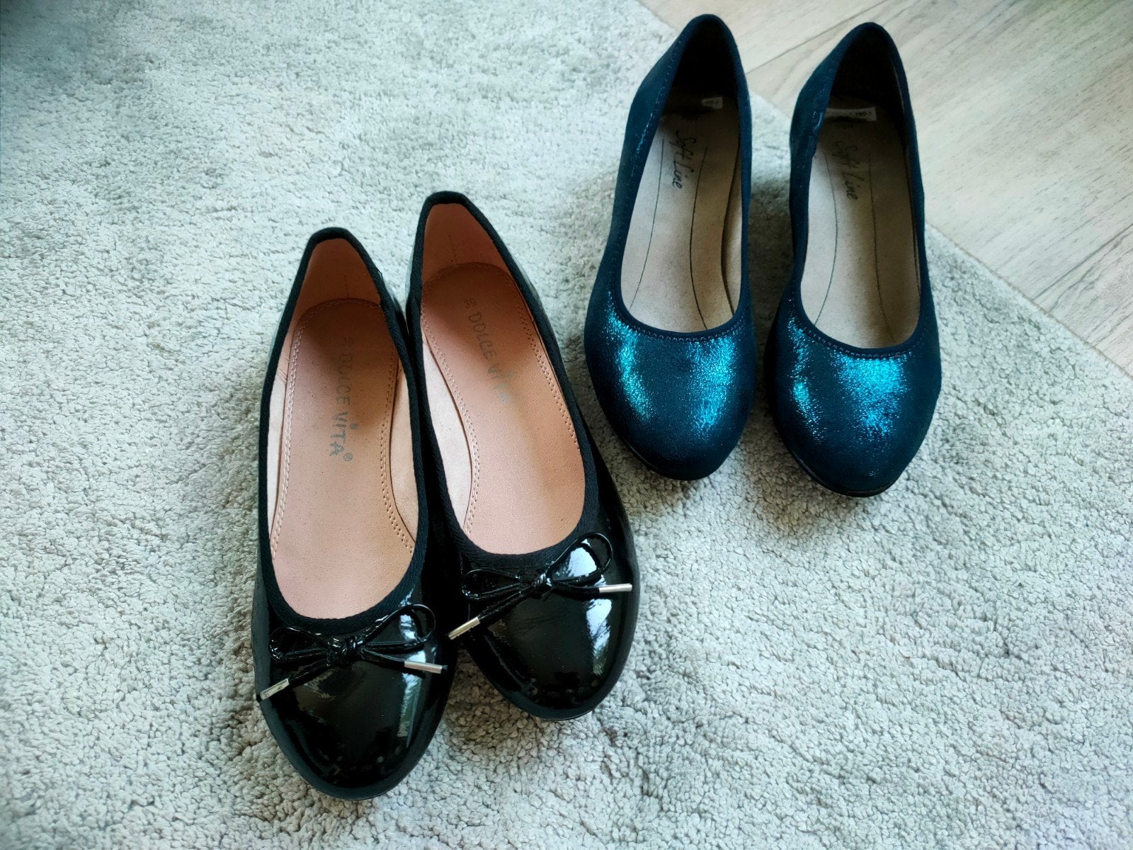 Zwarte ballerina en blauwe pump, maat 39, Kleding | Dames, Schoenen, Ophalen, Zo goed als nieuw, Blauw