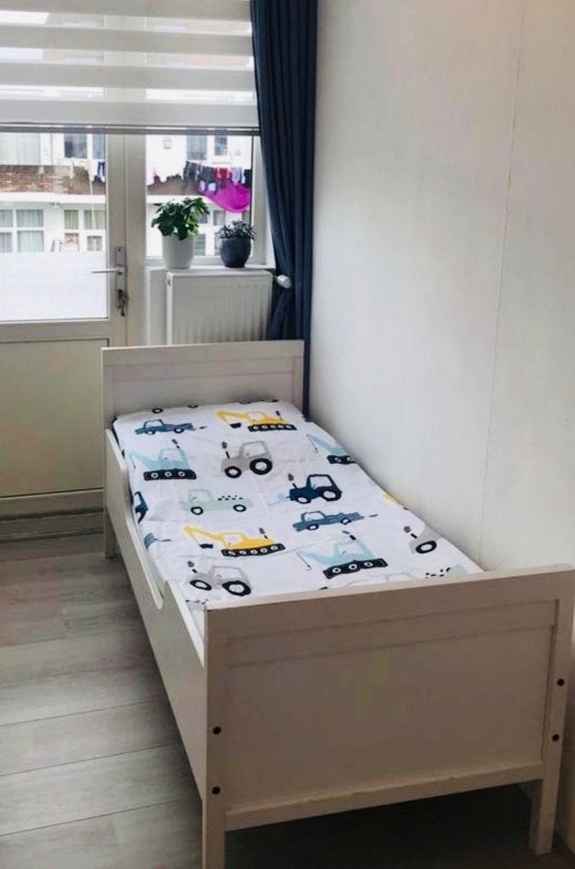 Wit kinderbed met lattenbodem en matras, Ophalen, Gebruikt, Eenpersoons, Wit