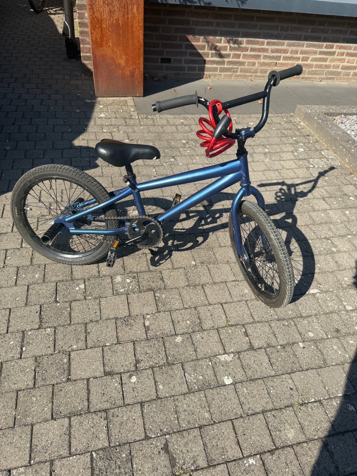 Blauwe BMX fiets 18 inch wielen Gebruikt, goede staat, Ophalen, Staal, Velgrem, Voetsteunen