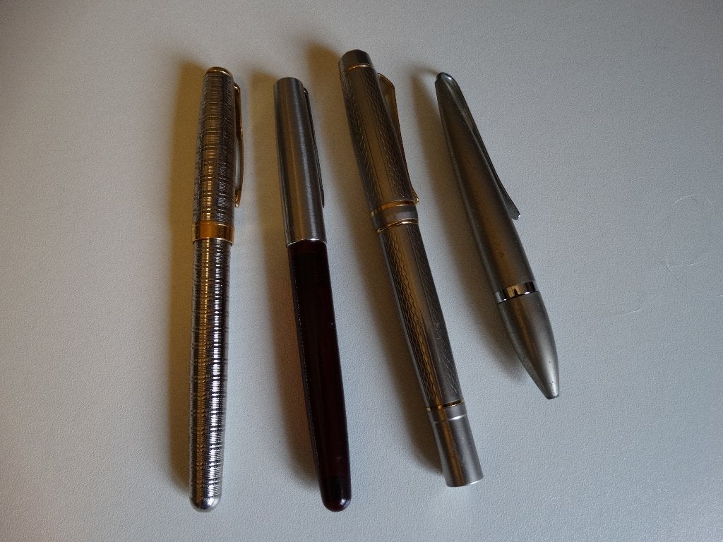 4 vintage pennen waaronder 2x Parker, ook Sonnet, Verzenden, Gebruikt, Balpen, Parker