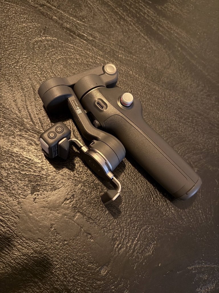 DJI Osmo Mobile 8, Ophalen, 125 cm of minder, Zo goed als nieuw, Flexibele poten