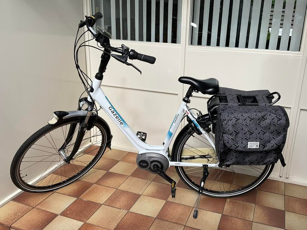 Gazelle Orange C7 wit 53 cm, Fietsen en Brommers, Ophalen, Zo goed als nieuw, 51 tot 55 cm, 50 km per accu of meer