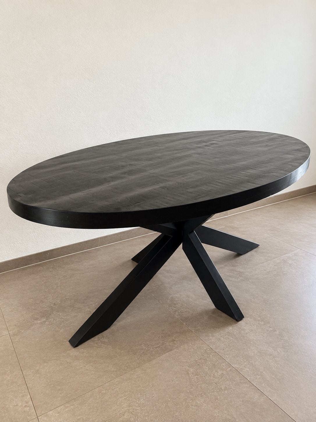 Ovale salontafel 180 cm met stalen spinpoten, Ophalen, Gebruikt, 100 tot 150 cm, Vijf personen of meer