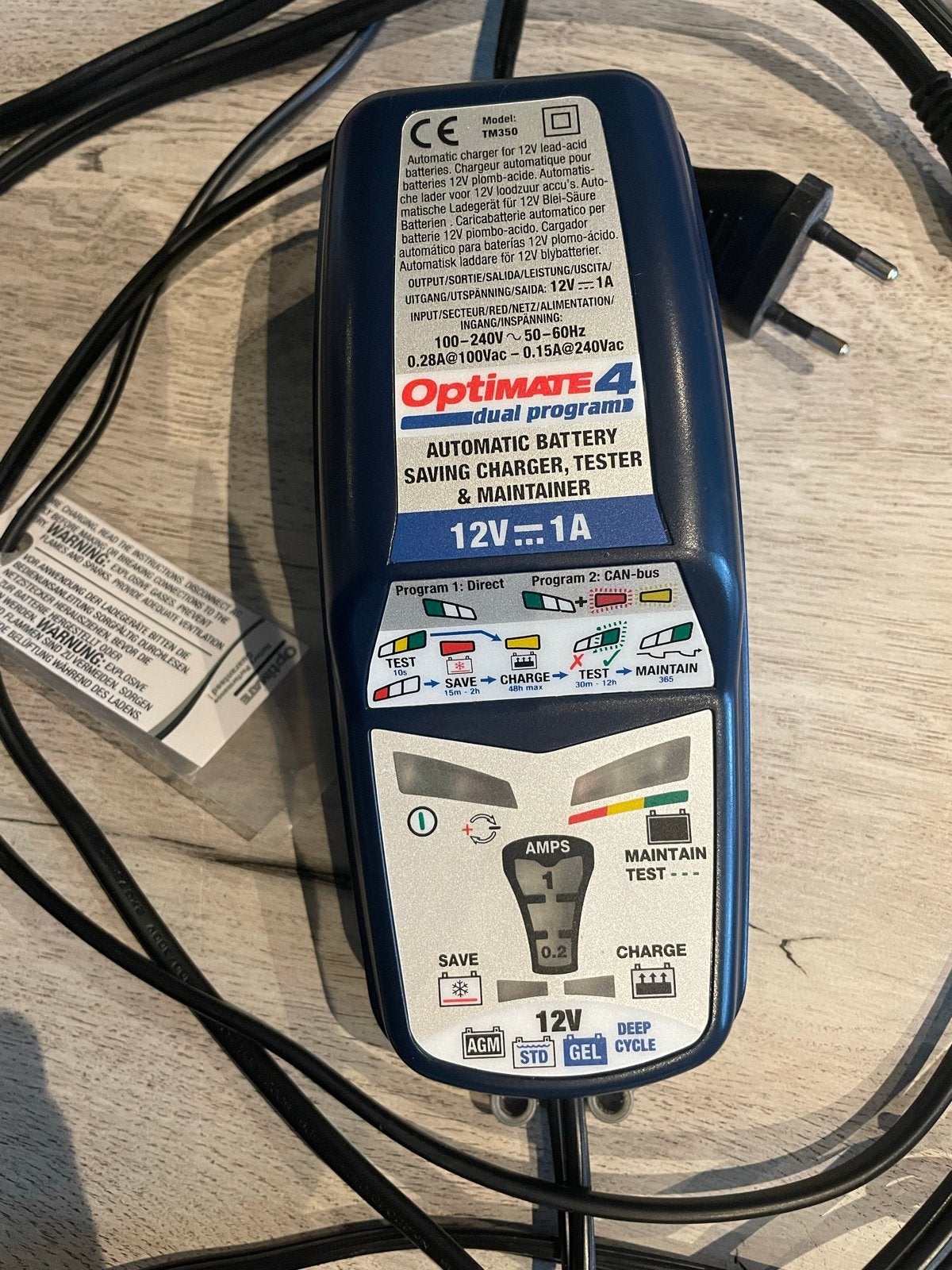 OptiMate 4 Dual Program Acculader (CAN-bus editie), Ophalen of Verzenden, Zo goed als nieuw