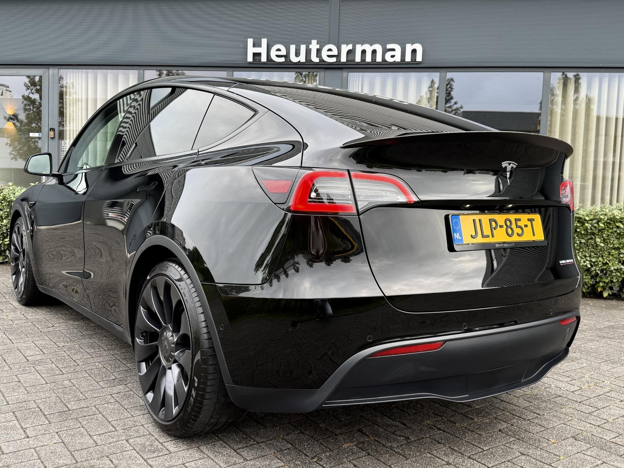 Foto 3 van Tesla Model Y Performance AWD/Pano/Autopilot