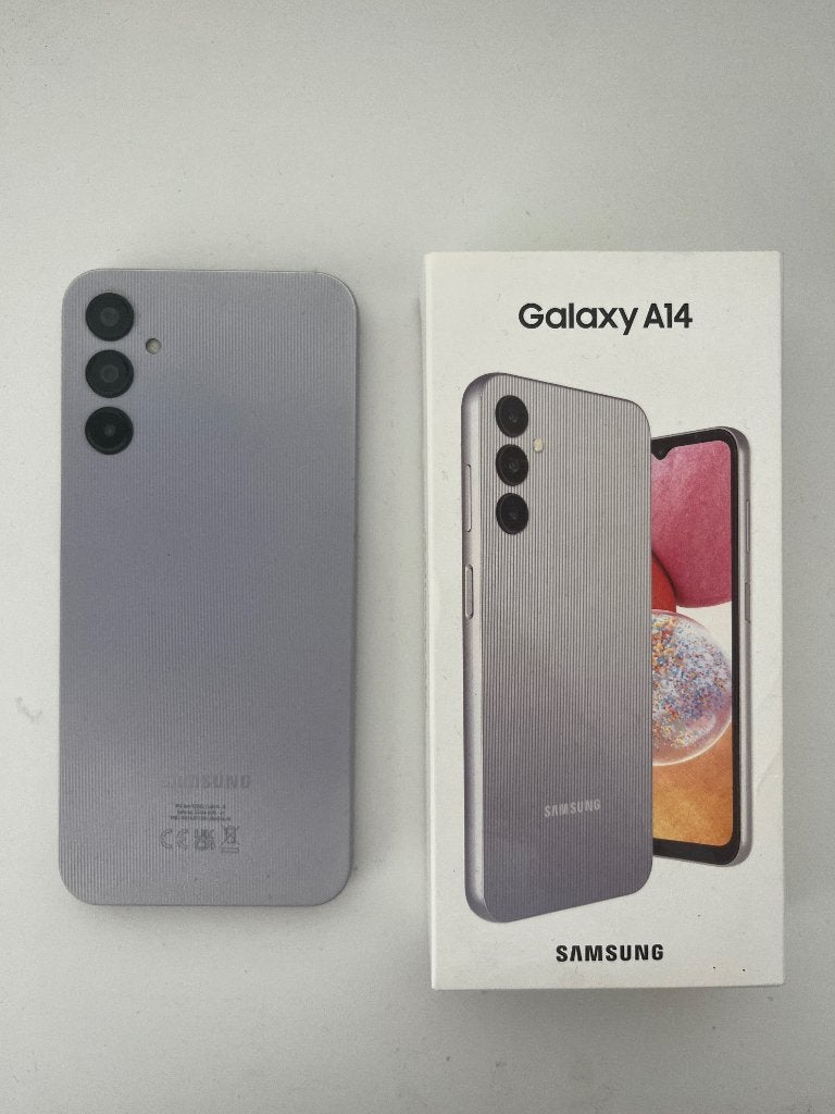 Samsung Galaxy A14 Zilver - met hoesje en screenprotector, Telecommunicatie, Mobiele telefoons | Samsung, Ophalen, Gebruikt, Touchscreen