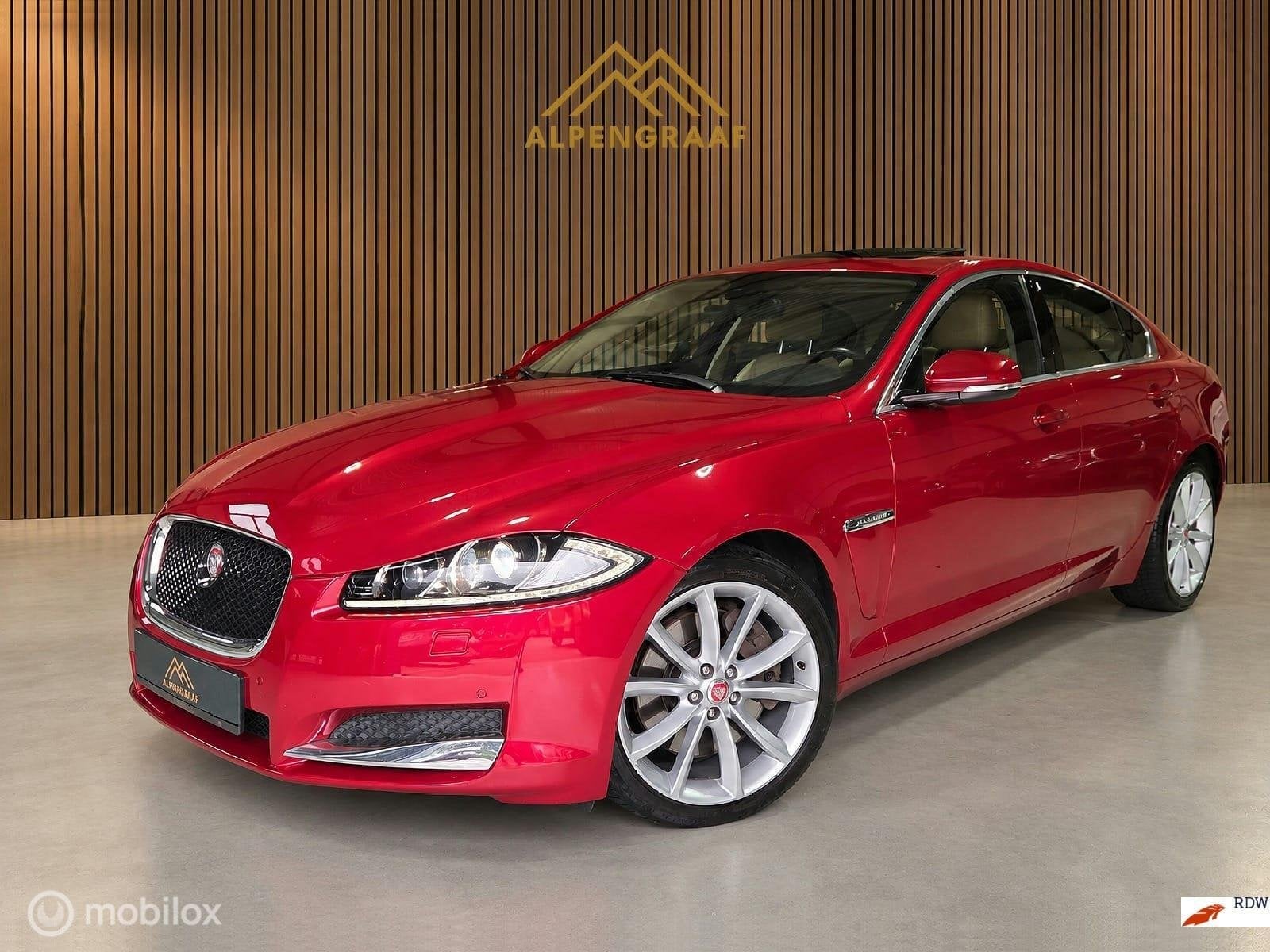 Jaguar XF 3.0 V6 340PK. schuifkanteldak|Camera|Navigatie|Led, Auto's, Automaat, Achterwielaandrijving, Beige, 340 pk