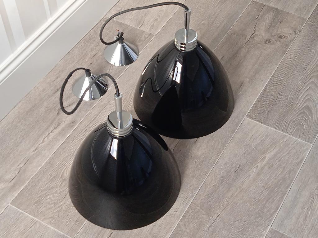 2 stuks Herstal Maxi Dove Hanglampen zwart, Huis en Inrichting, Ophalen, Zo goed als nieuw, Glas, Scandinavisch