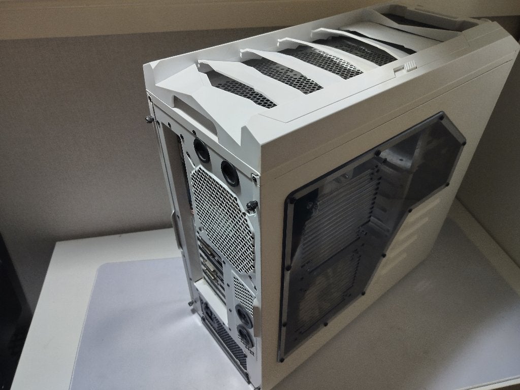 Ultieme Retro PC, Windows XP + 7 Dual Boot i7 & HD 5850 CF, Ophalen