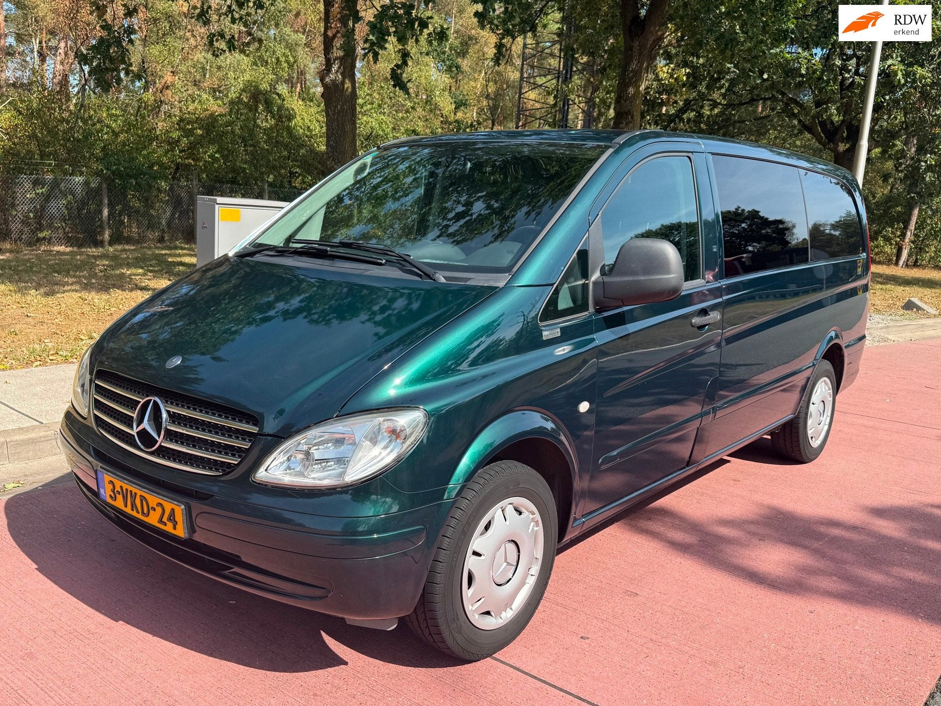 Mercedes-Benz Vito 115 CDI 320 Lang DC luxe/6-persoons/Nieuw, Gebruikt, Zwart, 4 cilinders, 150 pk
