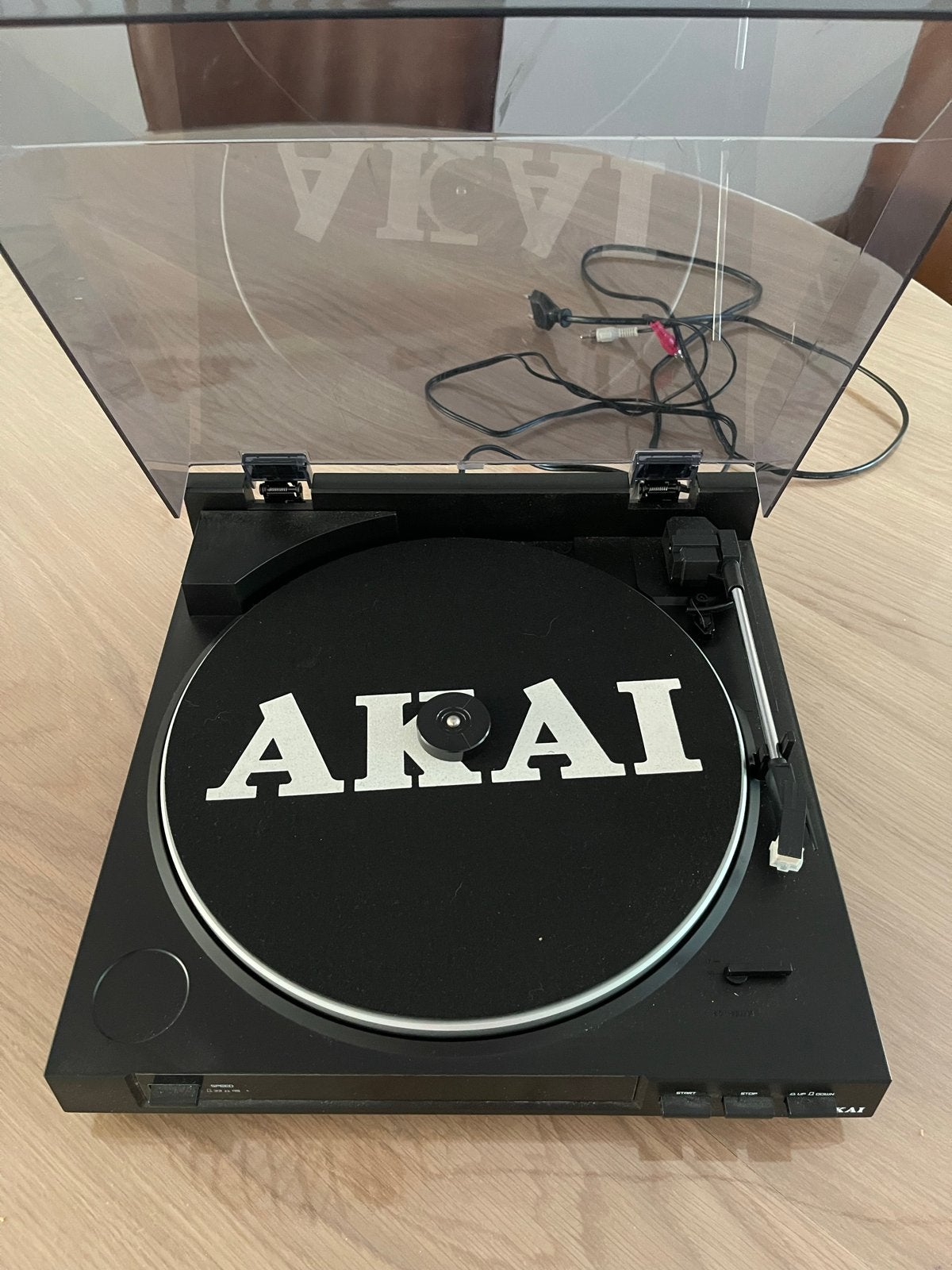 Akai Platenspeler ATT01U met USB-aansluiting, Audio, Tv en Foto, Platenspelers, Ophalen, Gebruikt, Automatisch, Platenspeler