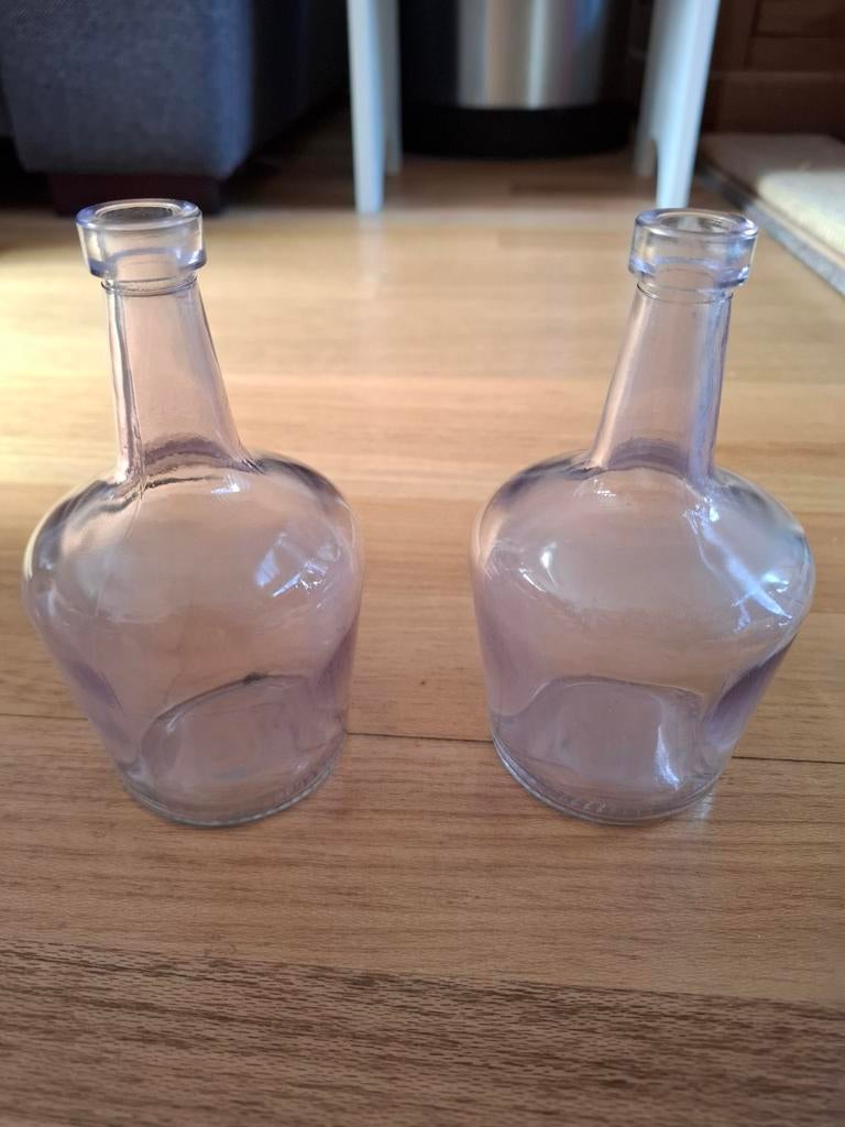 2 Nieuwe Vaasjes - Decoratieve Glazen Flesjes, Huis en Inrichting, Woonaccessoires | Vazen, Overige kleuren, Nieuw, Ophalen of Verzenden