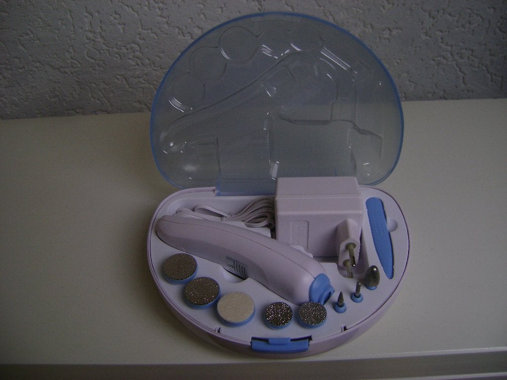 nieuw inopbergdoos pedicure set met adapter hulpstukken vijl, Ophalen of Verzenden, Nieuw, Overige typen
