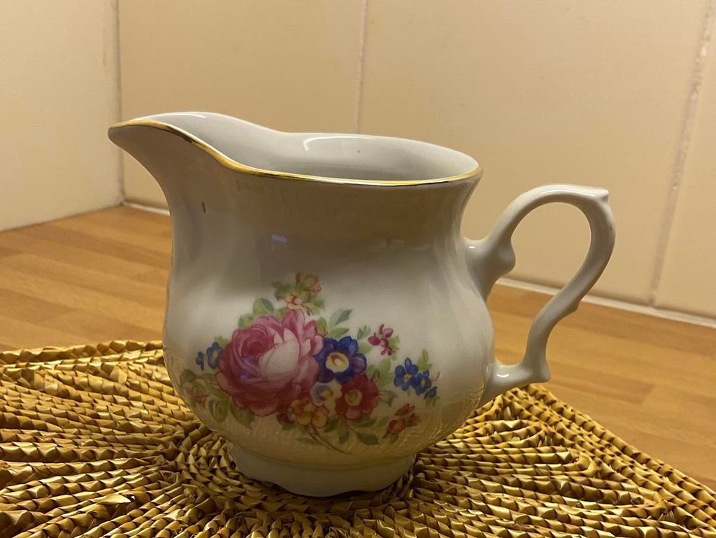 Klein vintage kannetje, Antiek en Kunst, Antiek | Servies los, Ophalen of Verzenden