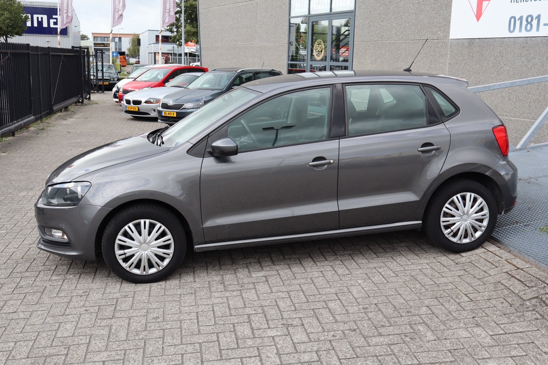 Volkswagen Polo 1.0 Meeneemprijs/Airco/Bluetooth/5 deurs, Auto's, Euro 6, 60 pk, Bedrijf, Handgeschakeld