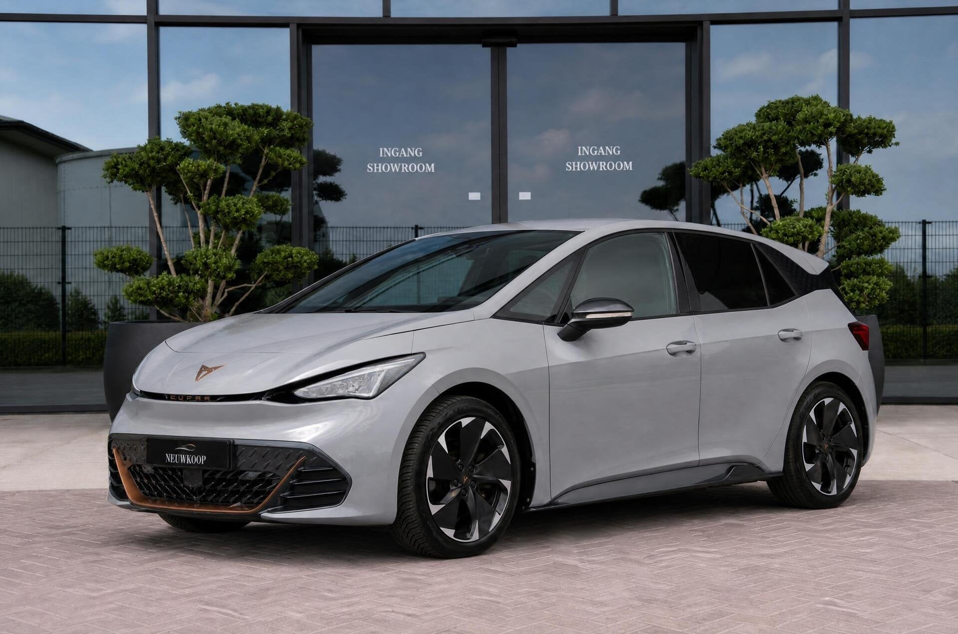 CUPRA Born Performance 82 kWh | VOL IN OPTIES, Auto's, Automaat, Gebruikt, 82 kWh, Alcantara