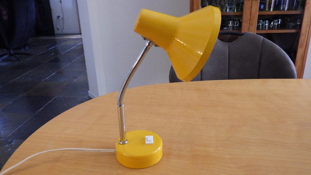 mooie vintage bureaulamp in de kleur geel, Bureaulamp, Gebruikt, Vintage, Geel